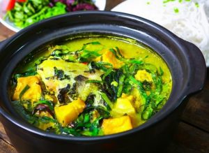 cach-nau-ca-lang-om-chuoi